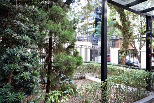 Jardim de apartamento para alugar com 2 quartos, 70m² em Jardim Paulista, São Paulo