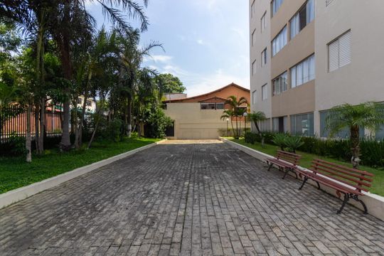Área comum de apartamento à venda com 3 quartos, 70m² em Vila Sao Paulo, São Paulo