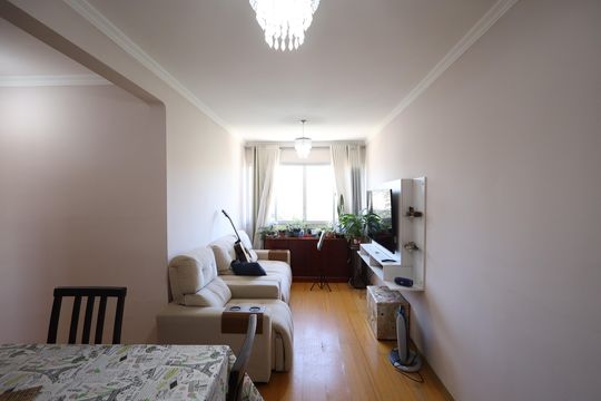 Sala de apartamento à venda com 3 quartos, 70m² em Vila Sao Paulo, São Paulo
