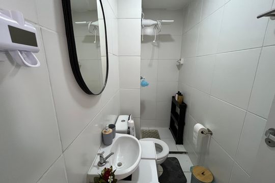 Banheiro de apartamento para alugar com 2 quartos, 33m² em Jardim Pereira Leite, São Paulo