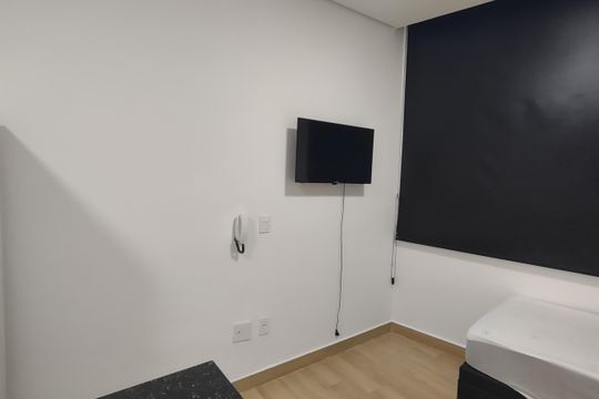 Sala de kitnet/studio para alugar com 1 quarto, 20m² em Centro, São Caetano do Sul