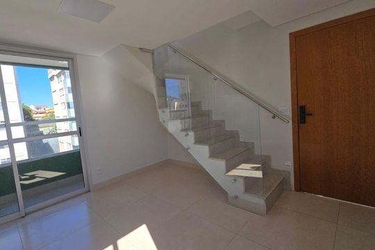 Sala de apartamento para alugar com 2 quartos, 167m² em Sagrada Família, Belo Horizonte