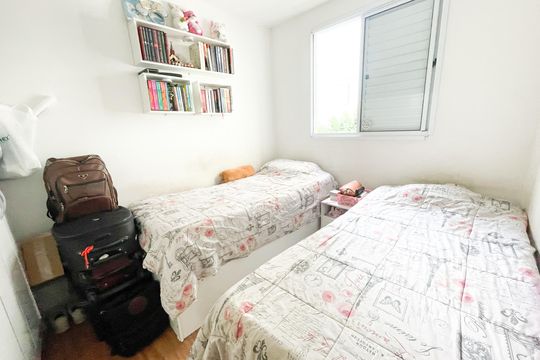 Quarto de apartamento à venda com 2 quartos, 43m² em Jardim Iris, São Paulo