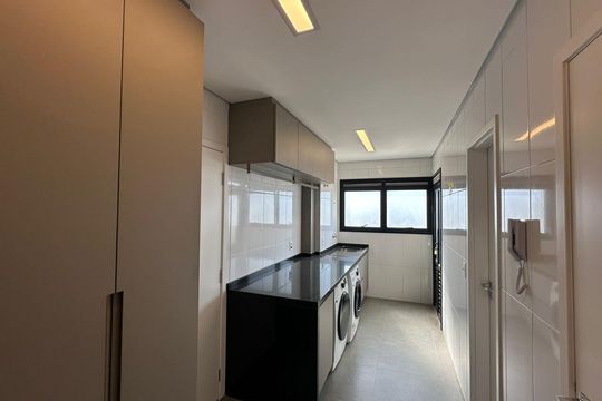 Apartamento à venda com 3 quartos, 227m² em Jardim Paulista, São Paulo