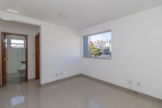 Apartamento para alugar com 2 quartos, 45m² em Letícia, Belo Horizonte
