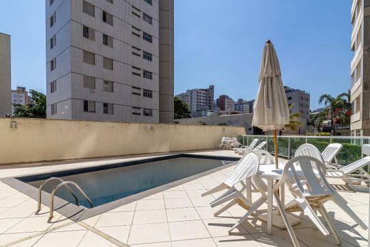 Apartamento à venda com 4 quartos, 150m² em Serra, Belo Horizonte