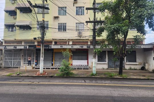 Fachada de apartamento para alugar com 2 quartos, 60m² em Paraíso, São Gonçalo