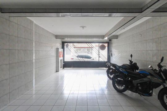 Casa para alugar com 2 quartos, 250m² em Jardim Guairaca, São Paulo