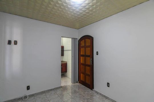 Suite de casa para alugar com 2 quartos, 250m² em Jardim Guairaca, São Paulo