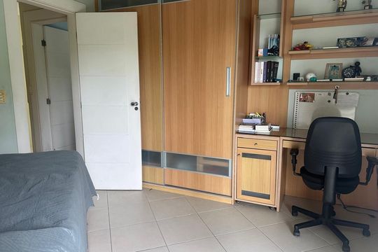 Casa de Condomínio para alugar com 3 quartos, 276m² em Sapê, Niterói