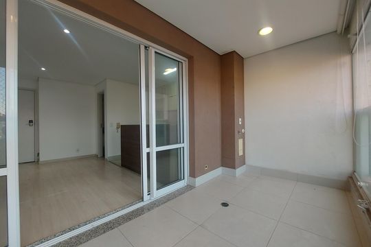 Varanda de apartamento à venda com 1 quarto, 43m² em Campo Belo, São Paulo