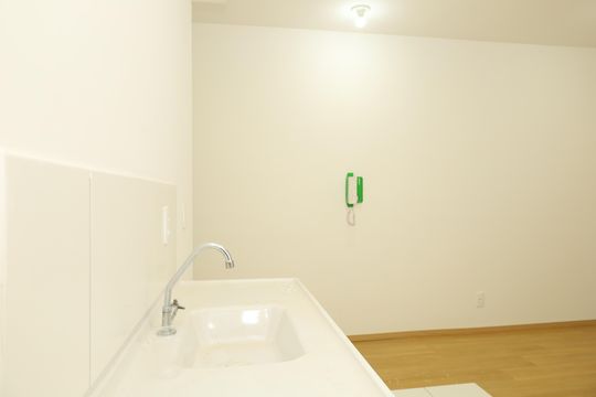 Cozinha de apartamento para alugar com 2 quartos, 44m² em Jardim Helian, São Paulo