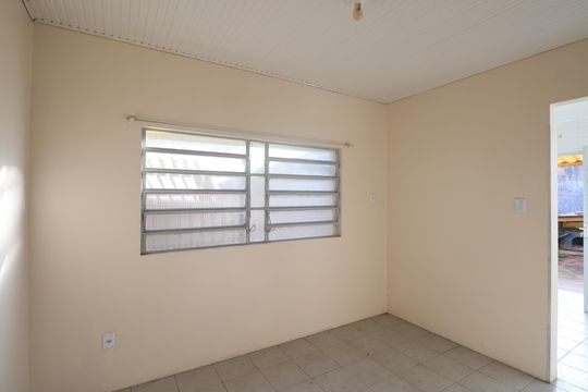 Sala de casa para alugar com 1 quarto, 40m² em Rio Branco, Canoas