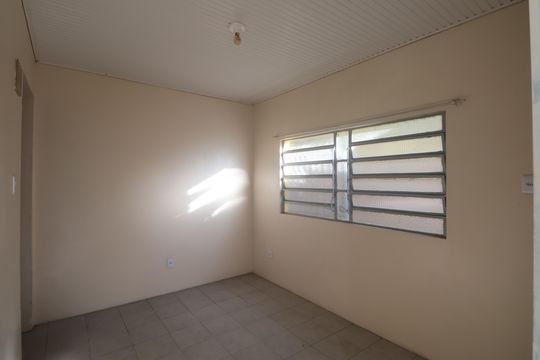 Sala de casa para alugar com 1 quarto, 40m² em Rio Branco, Canoas