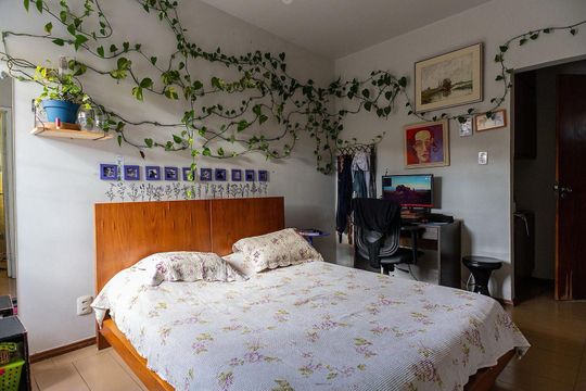 Suíte de apartamento à venda com 3 quartos, 192m² em Santo Antônio, Belo Horizonte