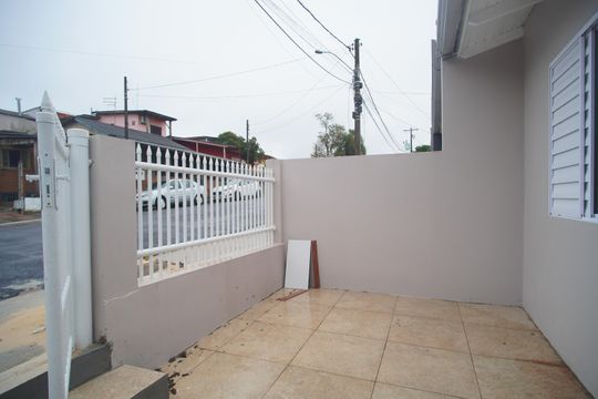 Quintal de casa para alugar com 2 quartos, 40m² em Duque de Caxias, São Leopoldo