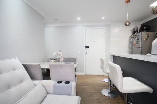Apartamento à venda com 2 quartos, 42m² em Jardim das Palmas, São Paulo