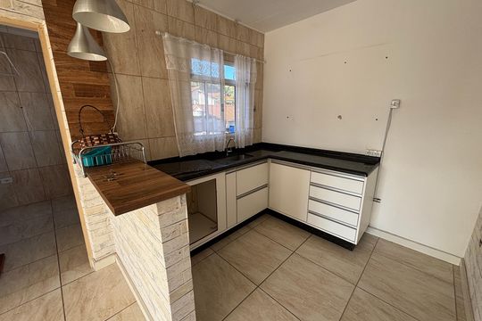 Cozinha de apartamento para alugar com 2 quartos, 70m² em Bairro Colônia, Ribeirão Pires