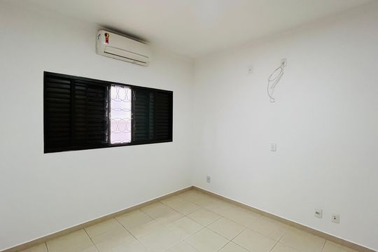 Casa à venda com 2 quartos, 120m² em Vila Industrial (campinas), Campinas