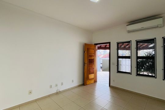 Casa à venda com 2 quartos, 120m² em Vila Industrial (campinas), Campinas