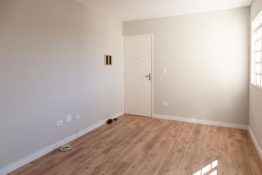 Sala de apartamento para alugar com 2 quartos, 45m² em Jardim Maria Dirce, Guarulhos