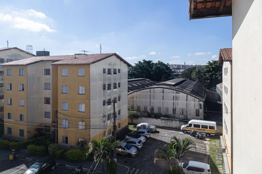 Sala - vista de apartamento para alugar com 2 quartos, 45m² em Jardim Maria Dirce, Guarulhos