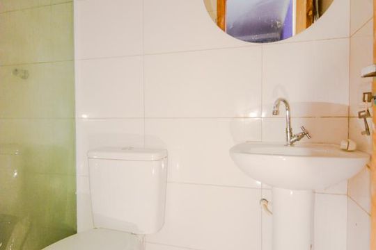 Banheiro de apartamento para alugar com 2 quartos, 40m² em Jardim Sao Luis (zona Norte), Guarulhos
