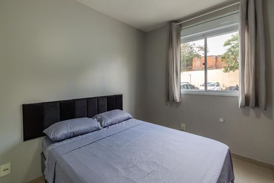 Suíte de apartamento para alugar com 3 quartos, 64m² em Cristal, Porto Alegre