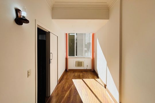 Apartamento para alugar com 3 quartos, 130m² em Copacabana, Rio de Janeiro