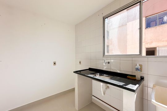 Cozinha de apartamento para alugar com 2 quartos, 45m² em Demarchi, São Bernardo do Campo