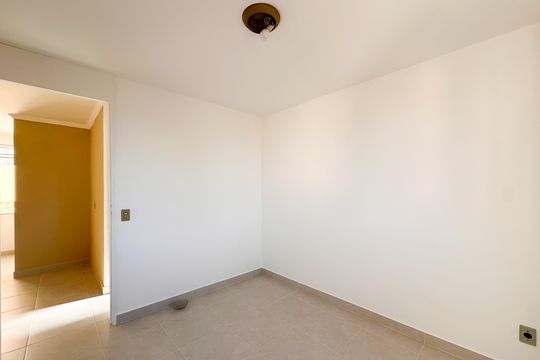 Quarto 2 de apartamento para alugar com 2 quartos, 45m² em Demarchi, São Bernardo do Campo