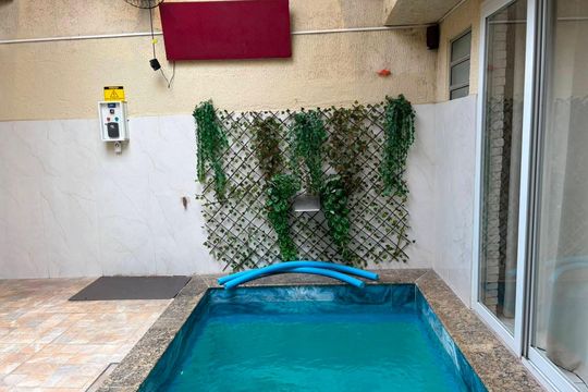 Piscina de casa para alugar com 1 quarto, 75m² em Vila Antonieta, São Paulo