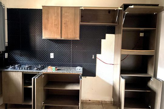 Cozinha de casa para alugar com 2 quartos, 77m² em São Luiz, Gravataí