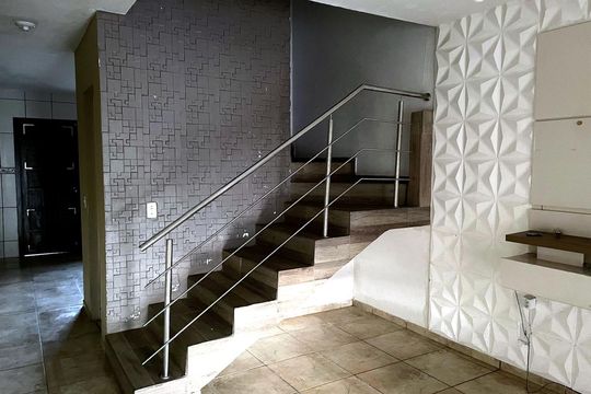 Sala de casa para alugar com 2 quartos, 77m² em São Luiz, Gravataí