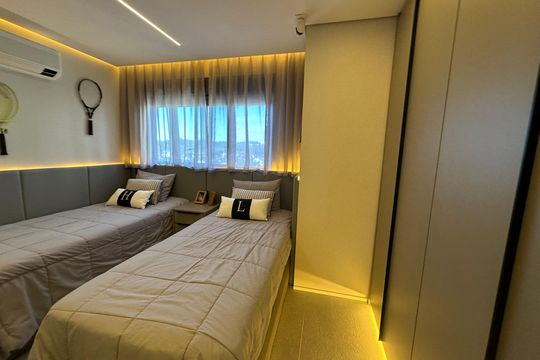 Suíte 1 de apartamento para alugar com 3 quartos, 175m² em Alphaville Conde Ii, Barueri
