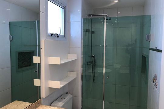 Banheiro de apartamento à venda com 4 quartos, 169m² em Vila Clementino, São Paulo