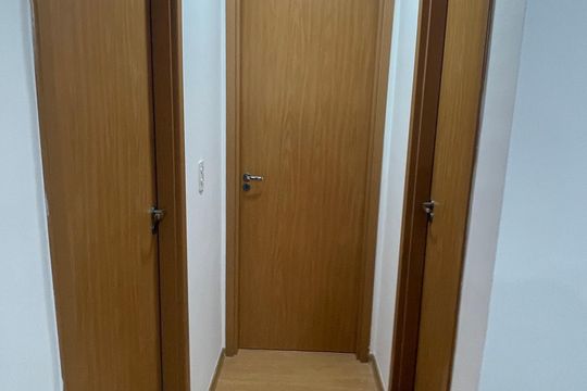 Corredor de apartamento para alugar com 2 quartos, 84m² em Parque Sarapuí, Duque de Caxias