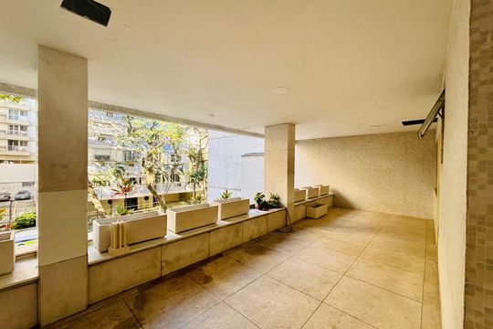Apartamento à venda com 2 quartos, 80m² em Humaitá, Rio de Janeiro