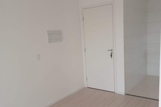 Sala de apartamento para alugar com 2 quartos, 55m² em Biritiba, Poá