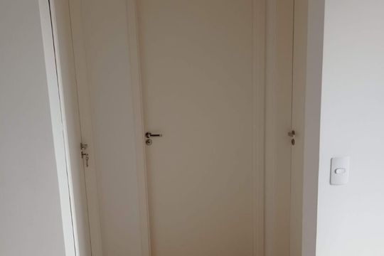 Corredor de apartamento para alugar com 2 quartos, 55m² em Biritiba, Poá