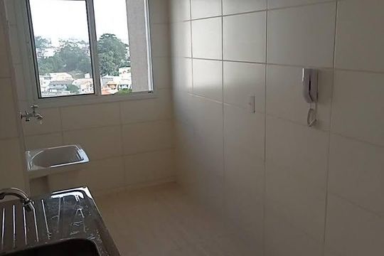 Área de serviço de apartamento para alugar com 2 quartos, 55m² em Biritiba, Poá