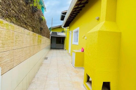 Quintal de casa de condomínio para alugar com 3 quartos, 288m² em Jardim Haras Bela Vista Gl Dois, Cotia