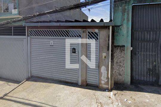 Fachada de casa à venda com 5 quartos, 175m² em Jardim Peri, São Paulo