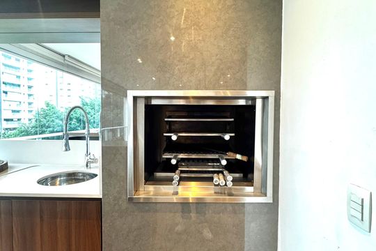 Apartamento à venda com 2 quartos, 134m² em Vila Anastácio, São Paulo