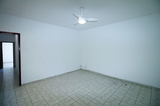 Sala de casa à venda com 2 quartos, 80m² em Vila da Penha, Rio de Janeiro