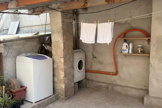 Área de serviço de casa para alugar com 2 quartos, 125m² em Vila Antonieta, São Paulo