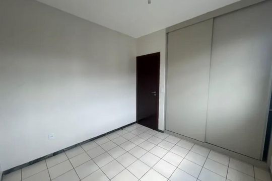 Quarto 3 de apartamento para alugar com 3 quartos, 85m² em Serrano, Belo Horizonte