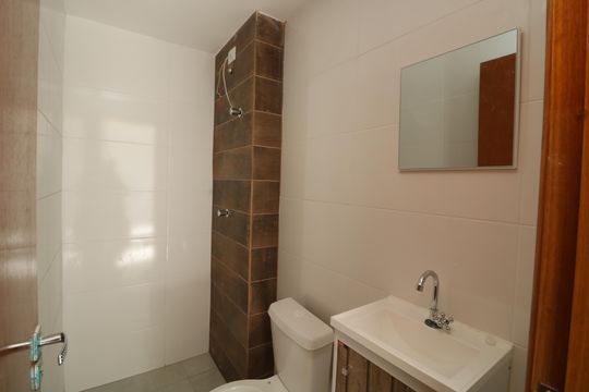 Banheiro de apartamento à venda com 2 quartos, 44m² em Vila Formosa, São Paulo