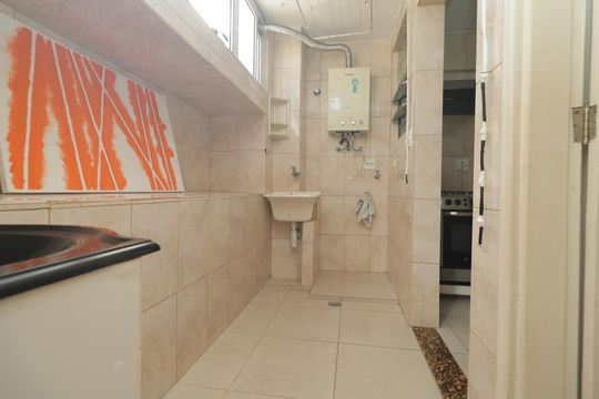 Área de Serviço de apartamento à venda com 3 quartos, 79m² em Aclimação, São Paulo