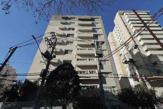 Fachada de apartamento à venda com 3 quartos, 79m² em Aclimação, São Paulo